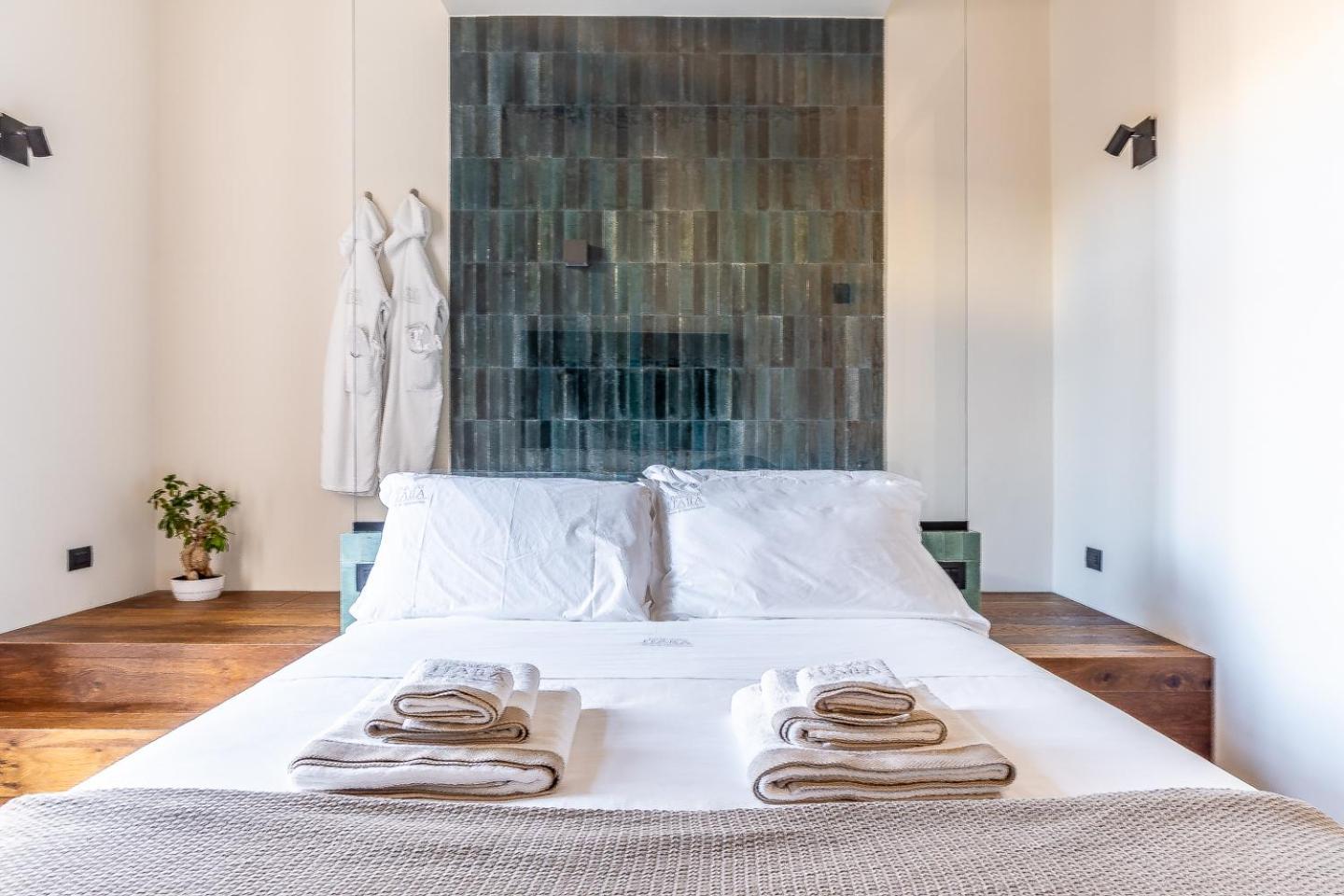 Palazzo Italia Suites Барі Екстер'єр фото